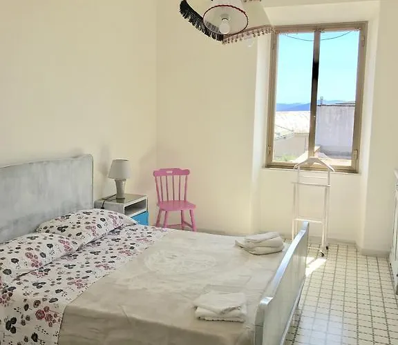 Biggy Lägenhet Olbia